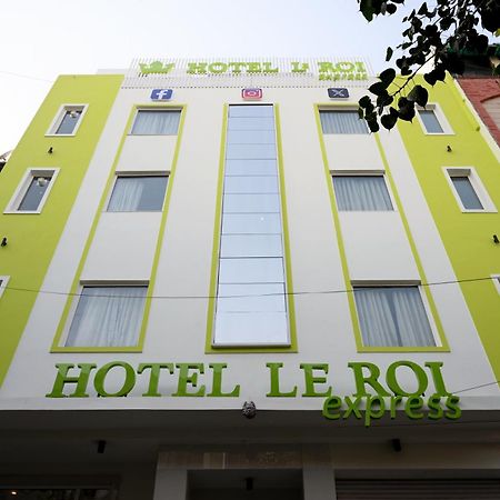 Hotel Le Roi Express Karol Bagh Delhi  Luaran gambar