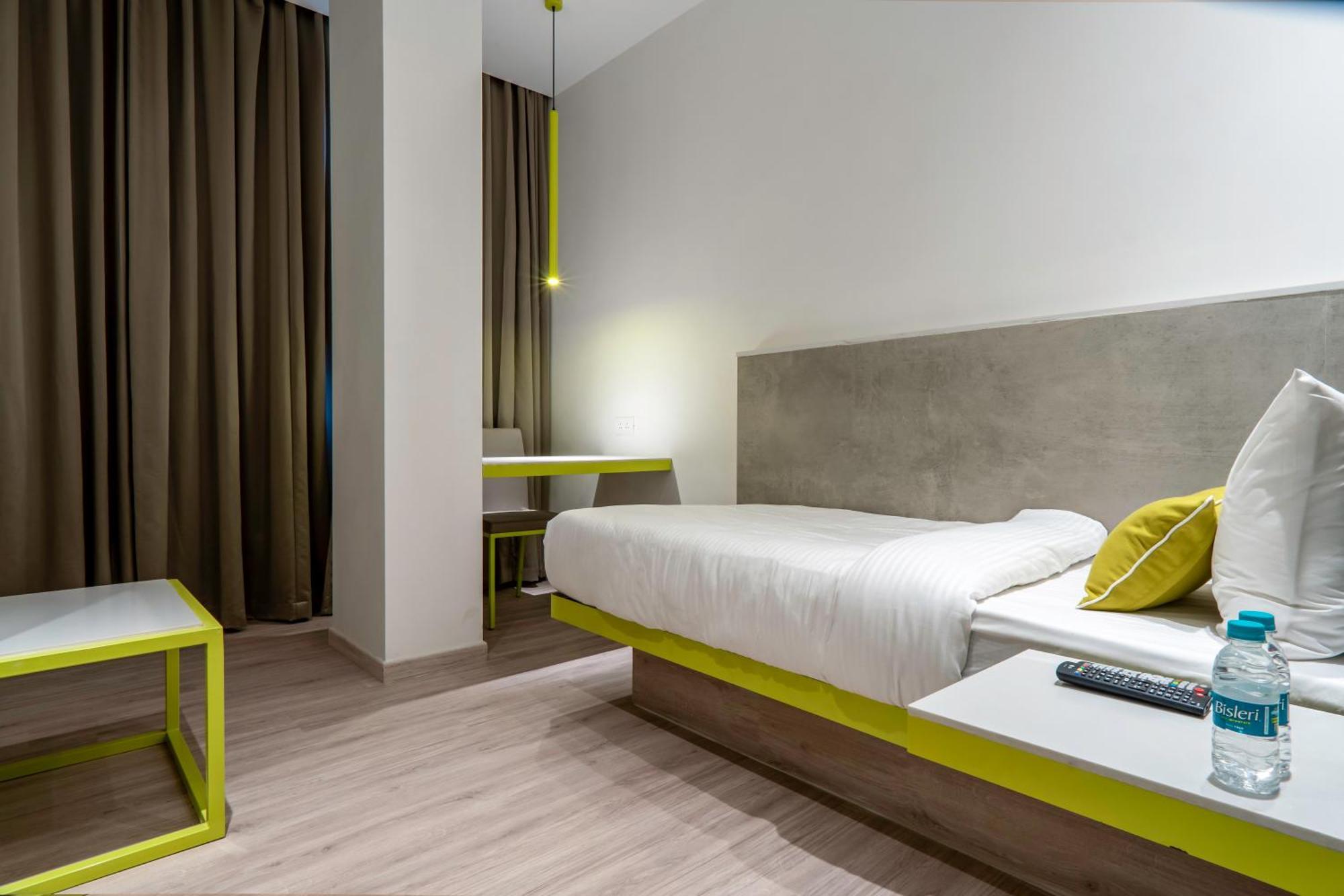 Hotel Le Roi Express Karol Bagh Delhi  Luaran gambar