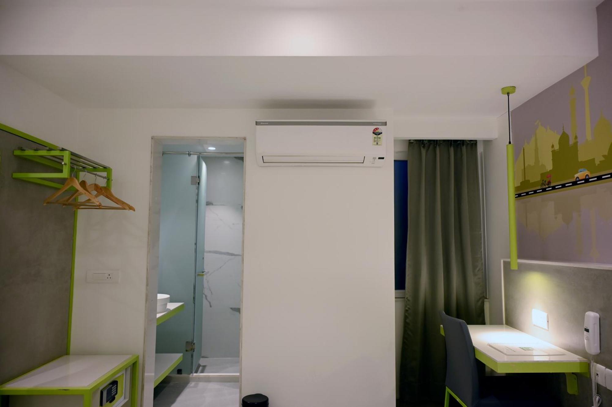 Hotel Le Roi Express Karol Bagh Delhi  Luaran gambar