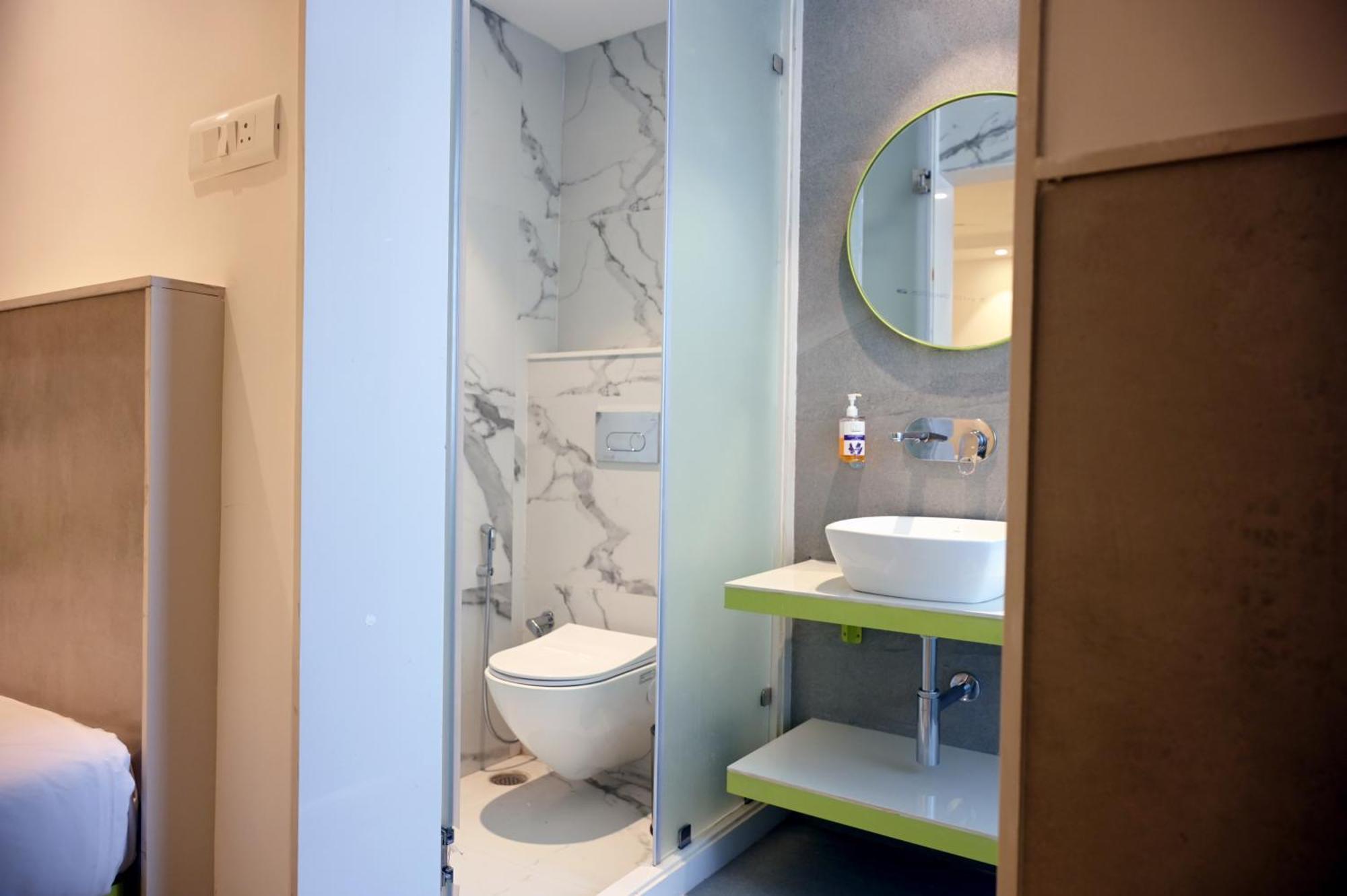 Hotel Le Roi Express Karol Bagh Delhi  Luaran gambar